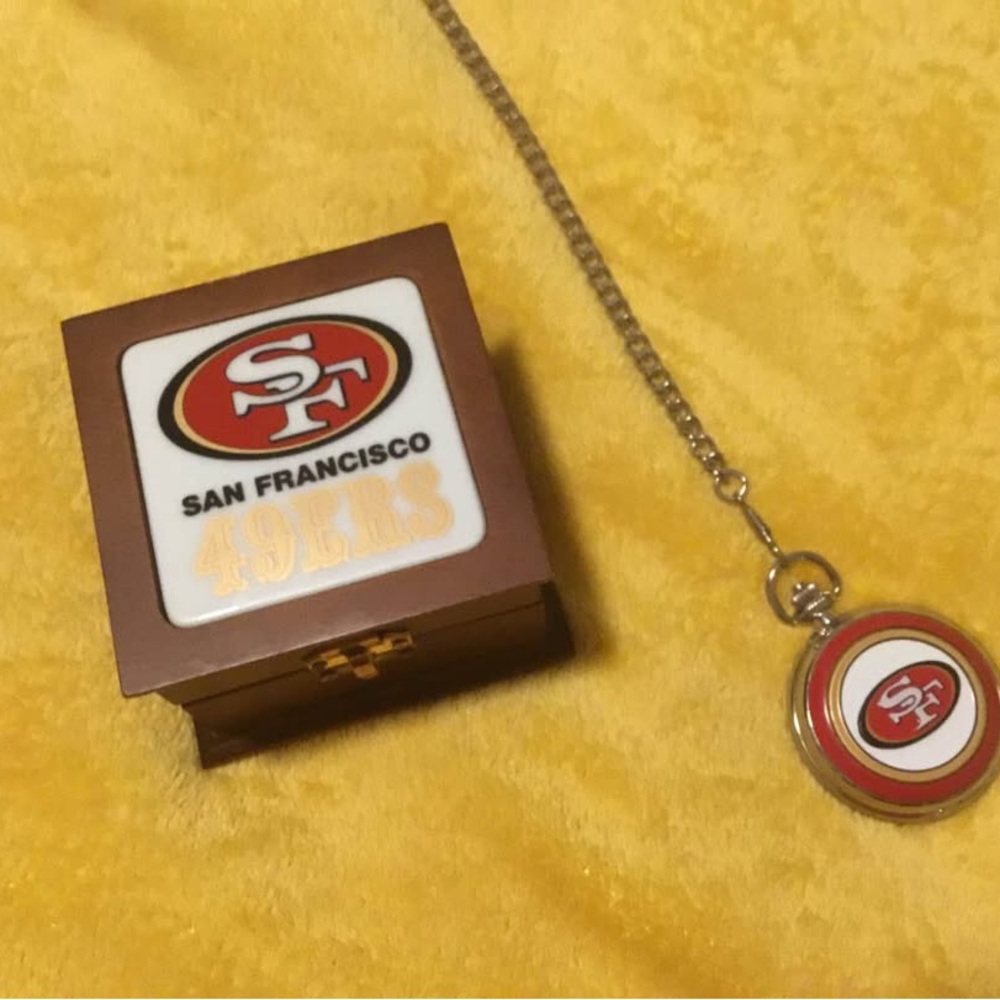 San Francisco 49ers Pocket Watch
